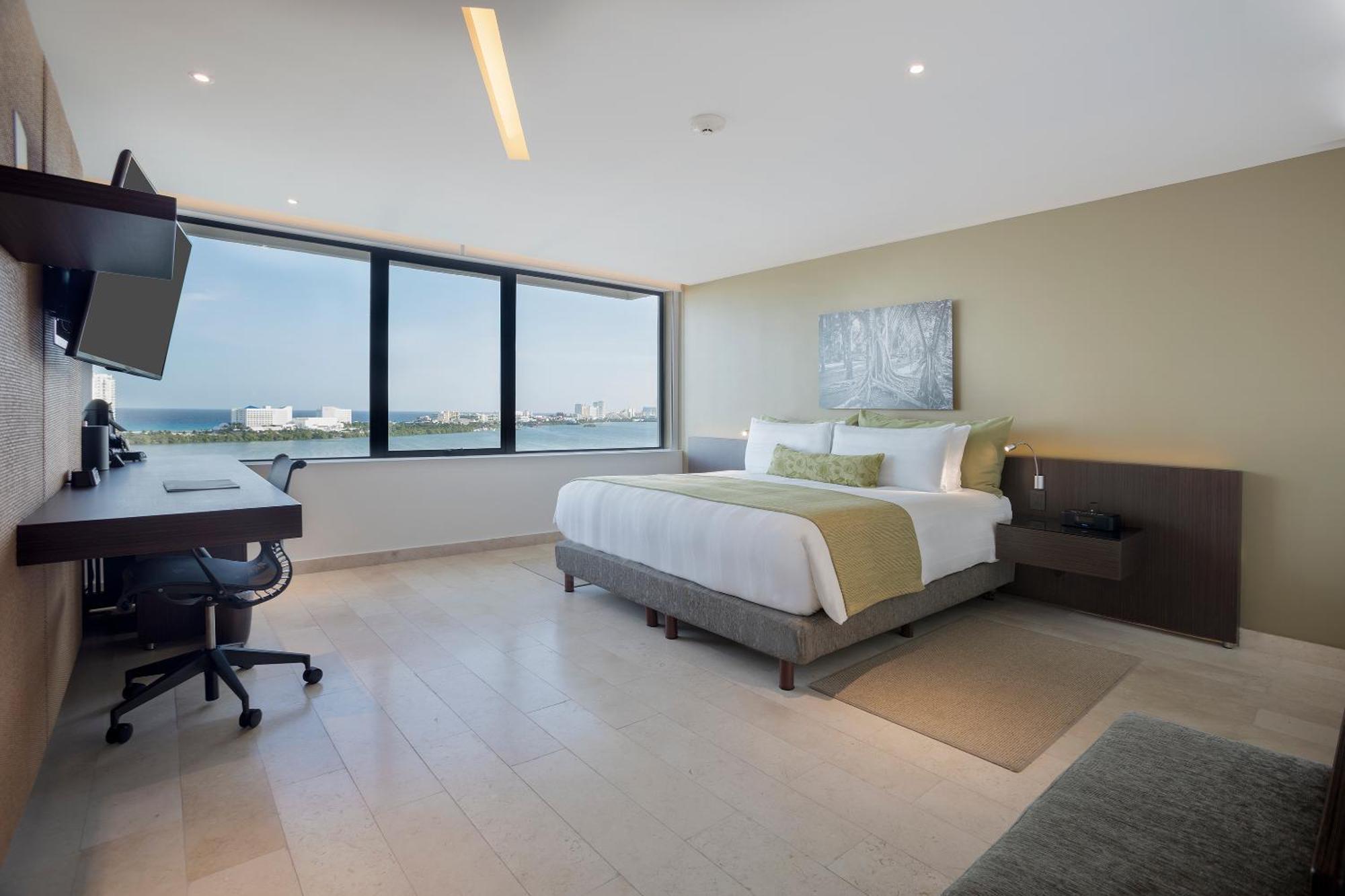 Suite mit Kingsize-Bett, Meerblick und Terrasse